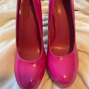 Call it Spring Pink high heels! Size 9